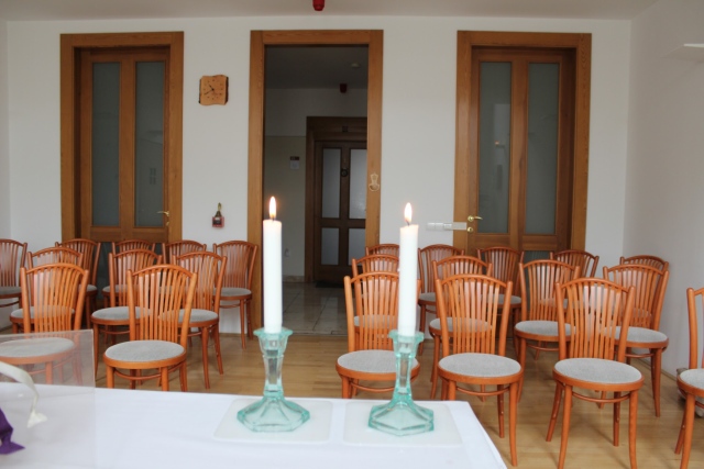 SJC Horánszky utca 14. és környéke, Jézus Szíve Templom, Loyola Café (külső) – 2014. február
