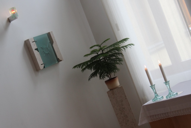 SJC Horánszky utca 14. és környéke, Jézus Szíve Templom, Loyola Café (külső) – 2014. február