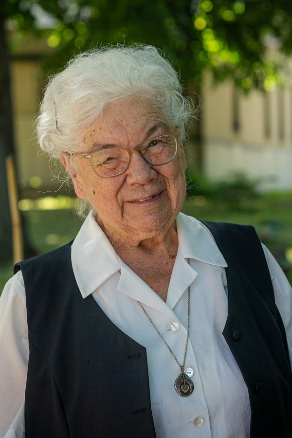Bujdosó Gabriella SJC
